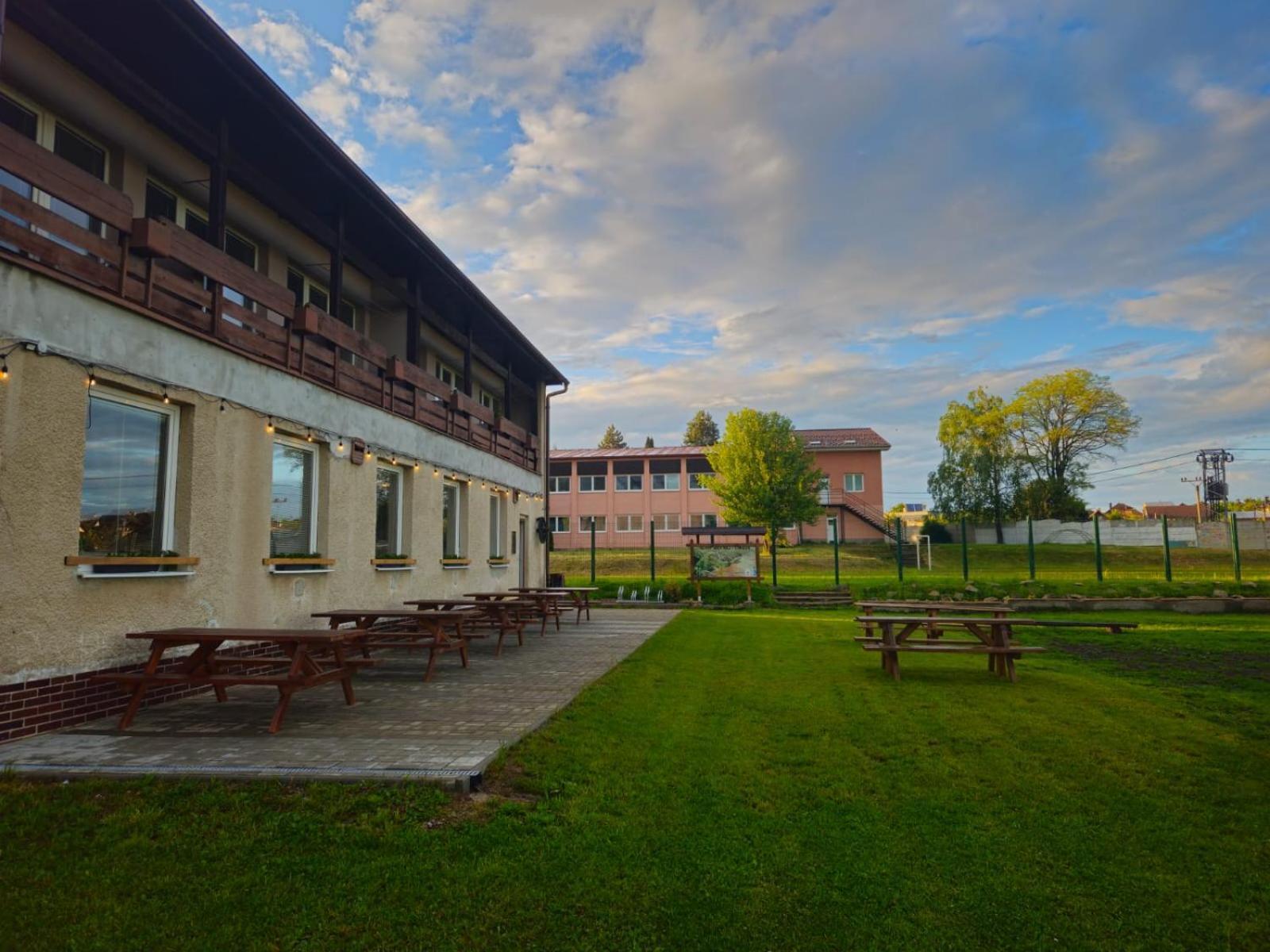 Turistická ubytovňa Spisske Tomasovce Exterior foto