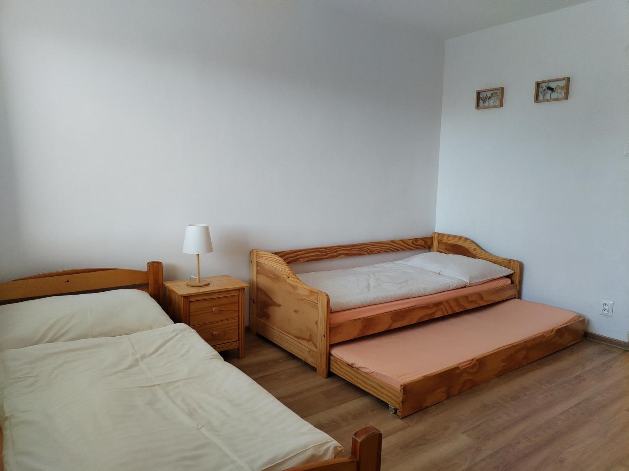 Turistická ubytovňa Spisske Tomasovce Exterior foto