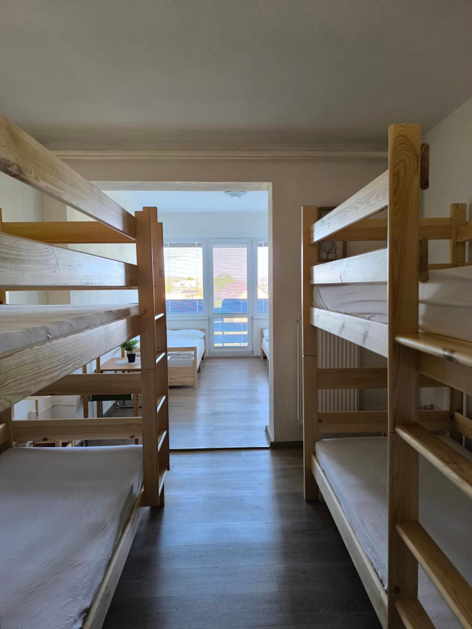 Turistická ubytovňa Spisske Tomasovce Exterior foto